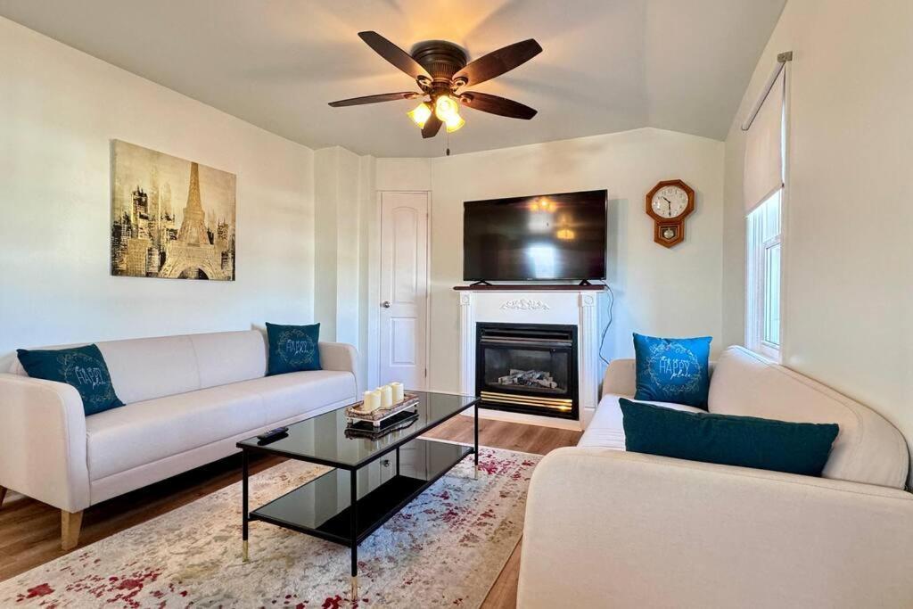 Near The Falls Two Bedroom - 5 Min Walk To Clifton Niagara Falls Exterior foto